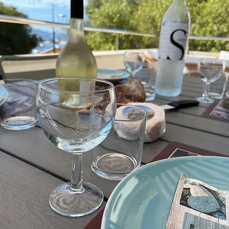 Holiday home Maison 30 Metres De La Serra-di-Ferro (Corsica)